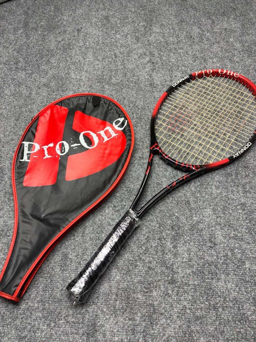 DONNAY Pro One Supermidsize LIMITED EDITION Tennis Racquet Made In Belgium SL3